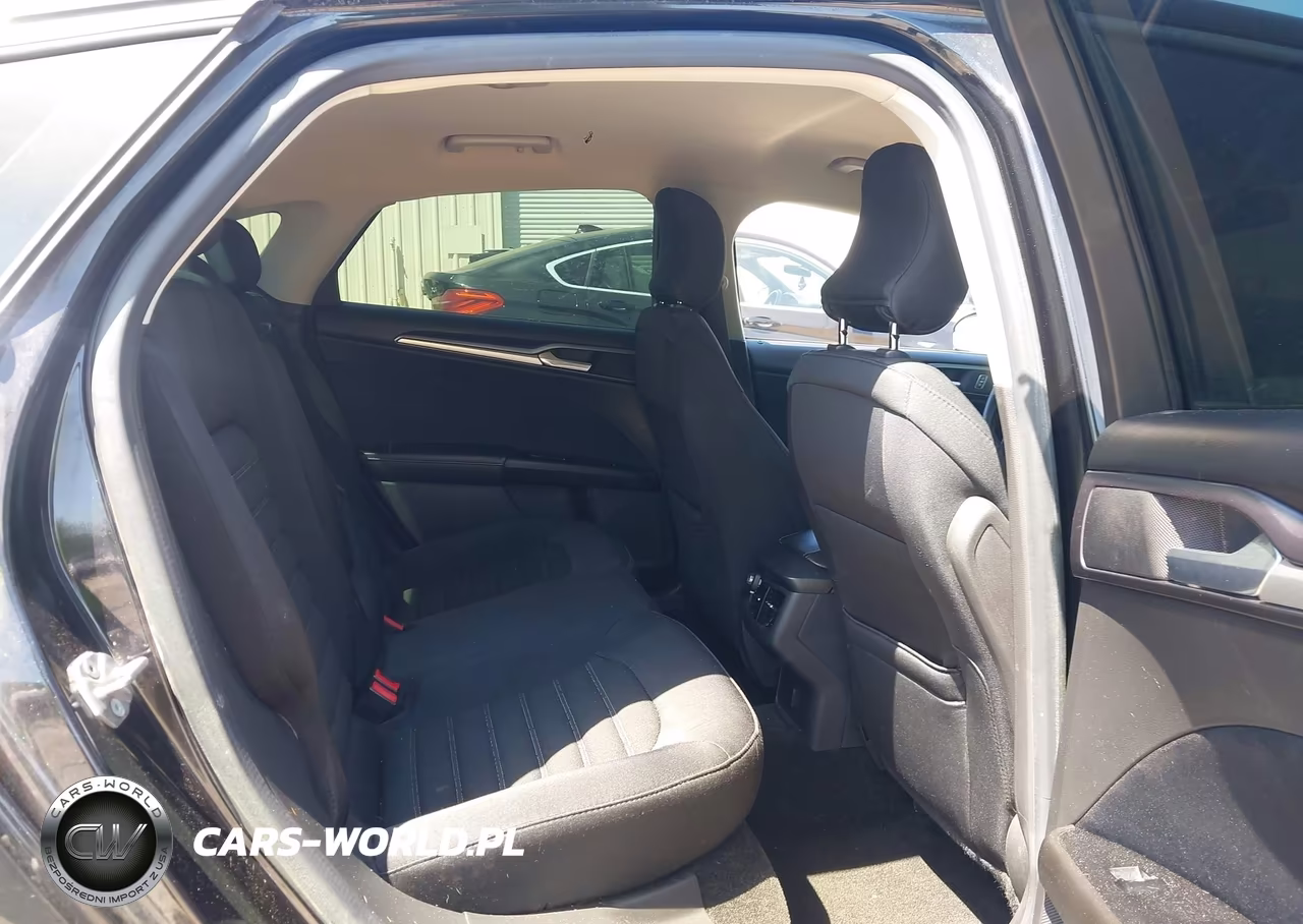 2015 Ford Fusion Se VIN:1FA6P0HD4F5131737 - 8