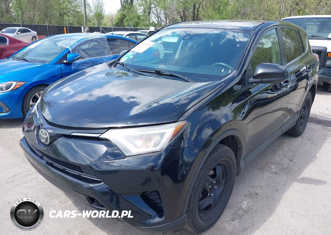 2018 Toyota Rav4 Le VIN:2T3BFREVXJW753337 - 2