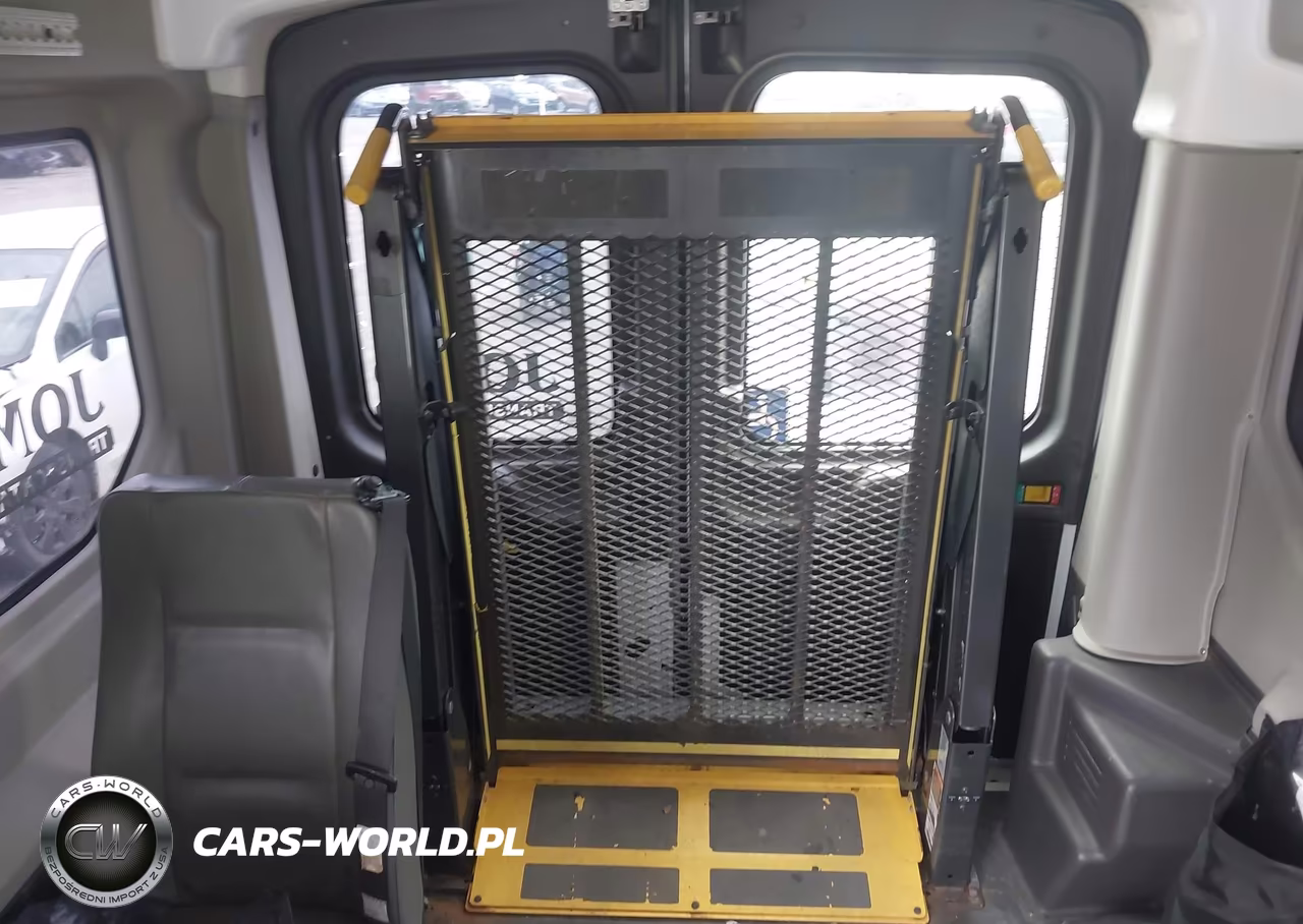 2018 Ford Transit-150 VIN:1FTYE2CM2JKB43164 - 18