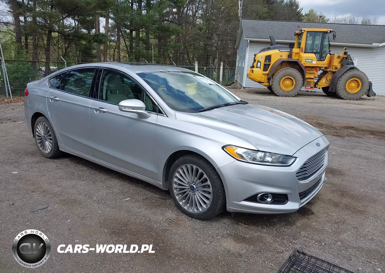 2015 Ford Fusion Titanium – zdjęcie 1 z 18