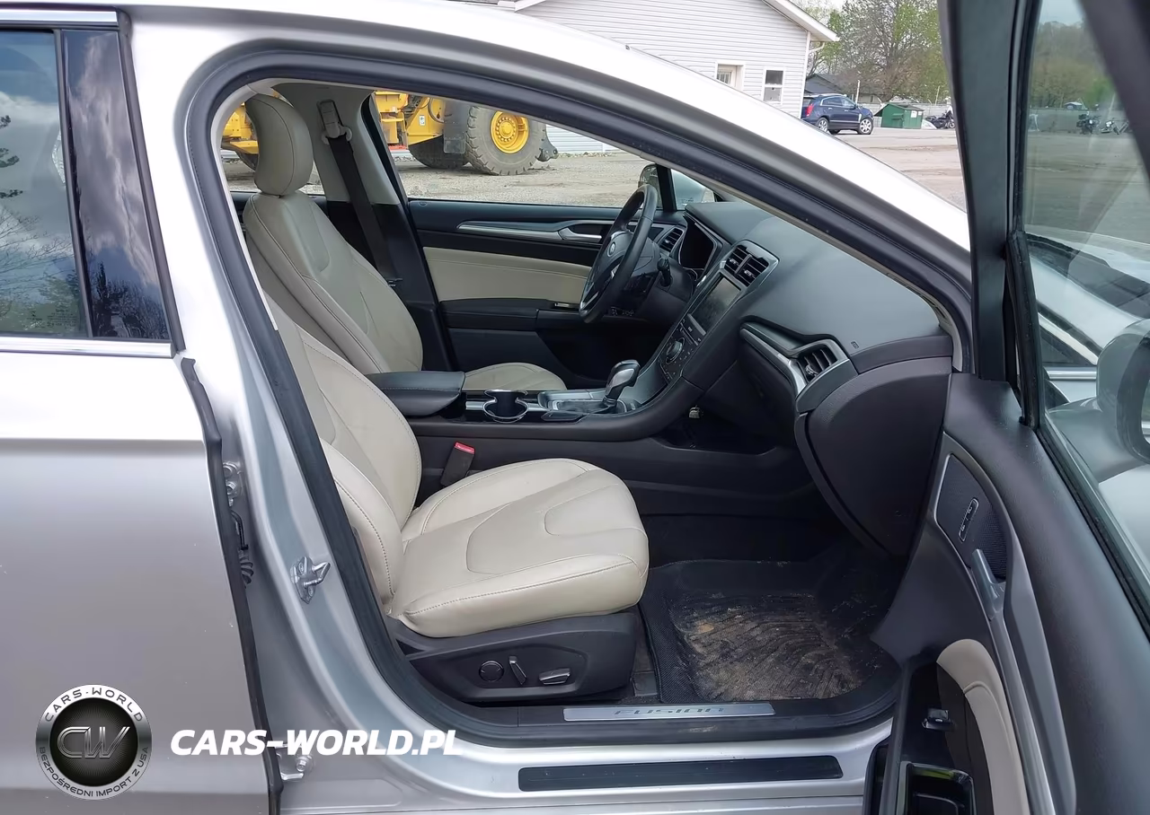 2015 Ford Fusion Titanium VIN:3FA6P0D90FR172610 - 5