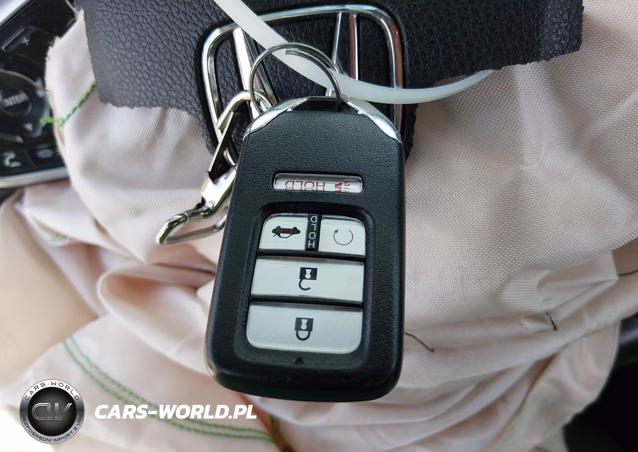 2019 Honda Civic Touring VIN:19XFC1F98KE208425 - 11
