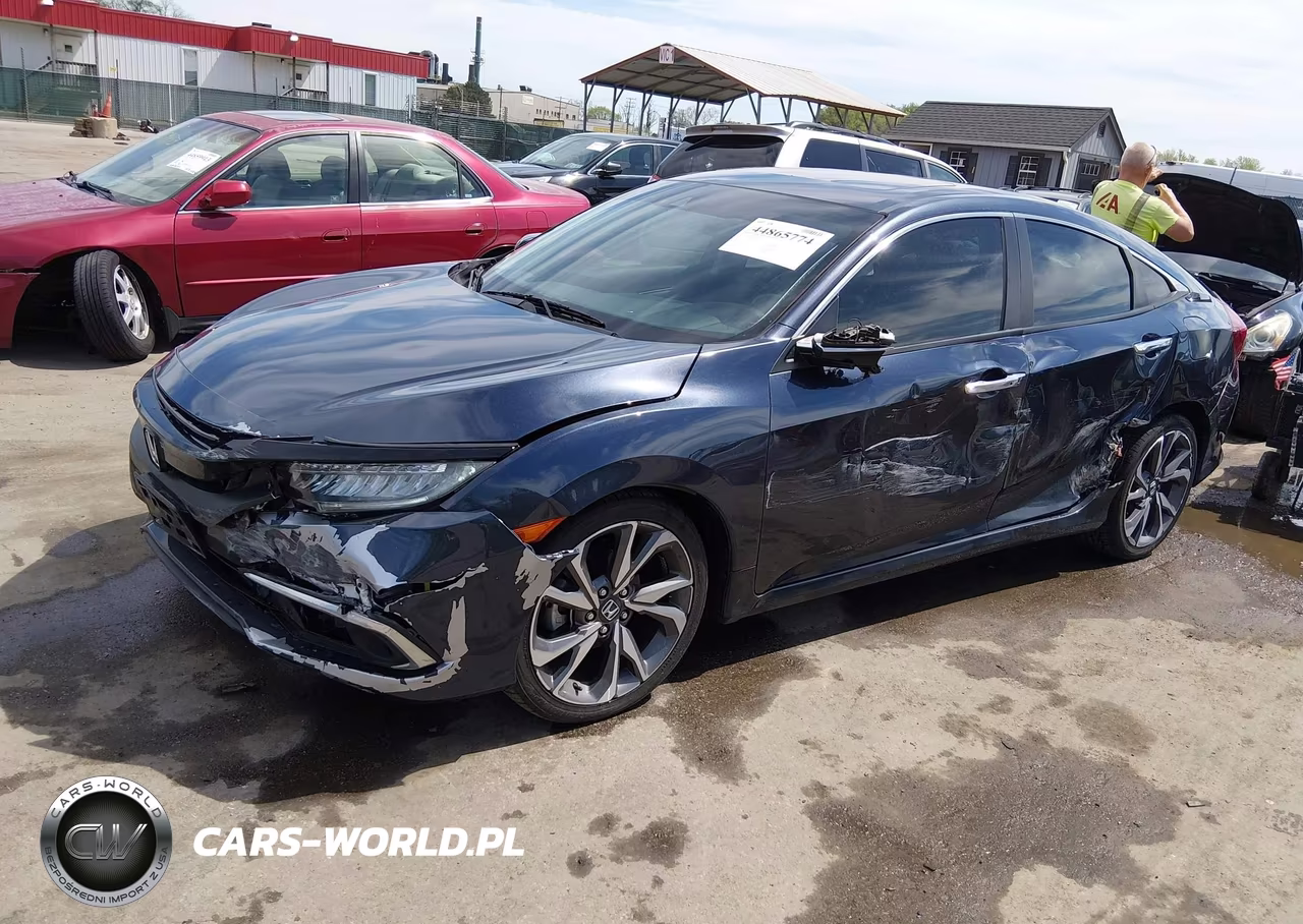 2019 Honda Civic Touring VIN:19XFC1F98KE208425 - 2