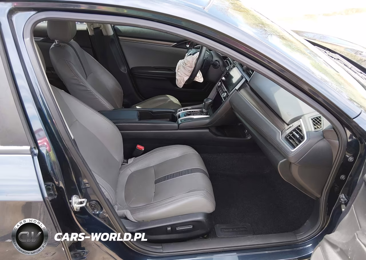 2019 Honda Civic Touring VIN:19XFC1F98KE208425 - 5