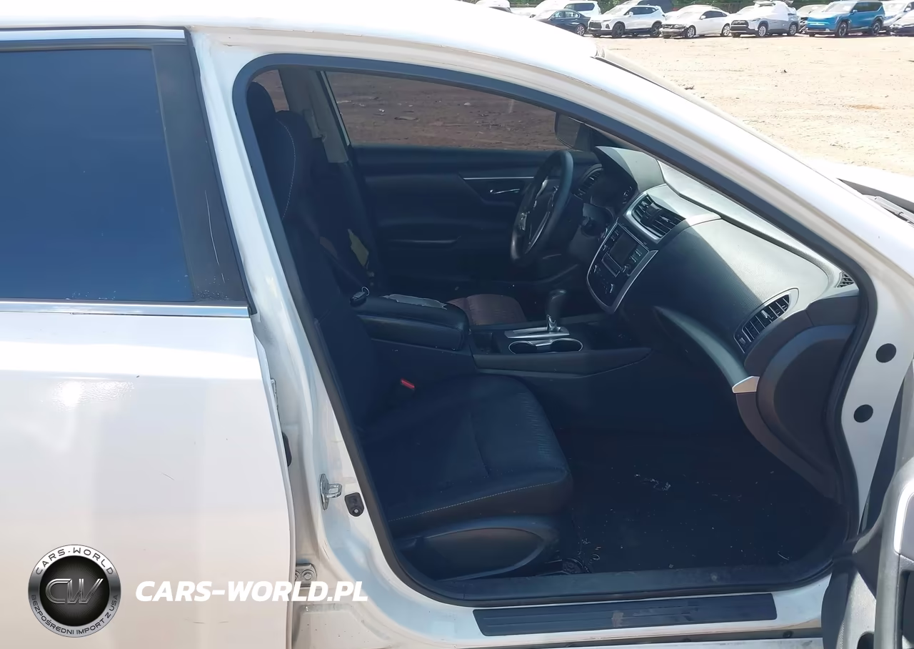 2017 Nissan Altima 2.5 S VIN:1N4AL3AP4HN313274 - 5