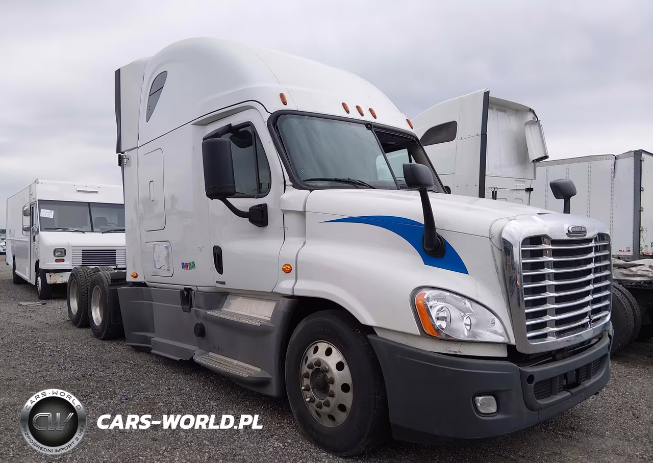 2018 Freightliner Cascadia 125 VIN:3AKJGLDR1JSJM2428 - 1