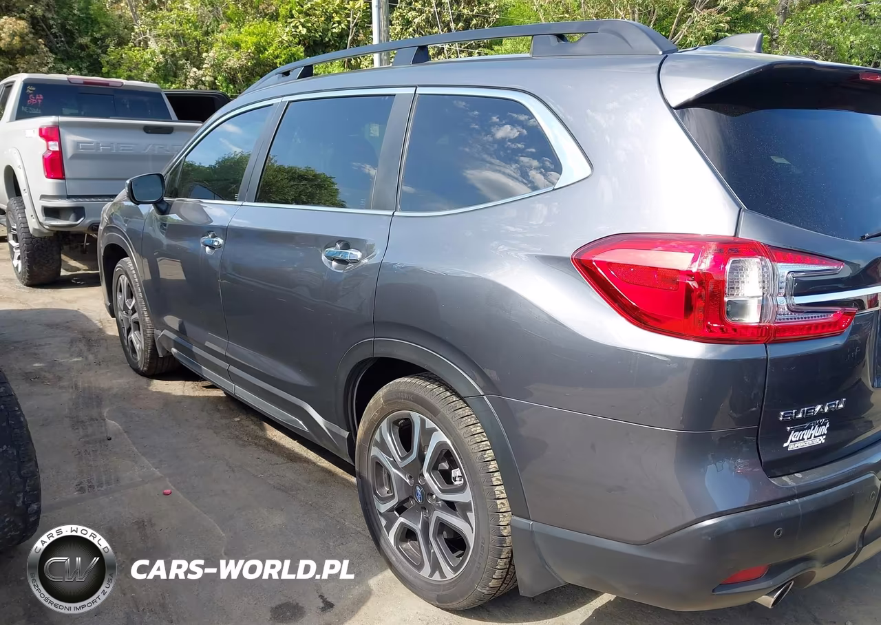 2023 Subaru Ascent Touring 7-Passenger VIN:4S4WMAWD1P3406923 - 3