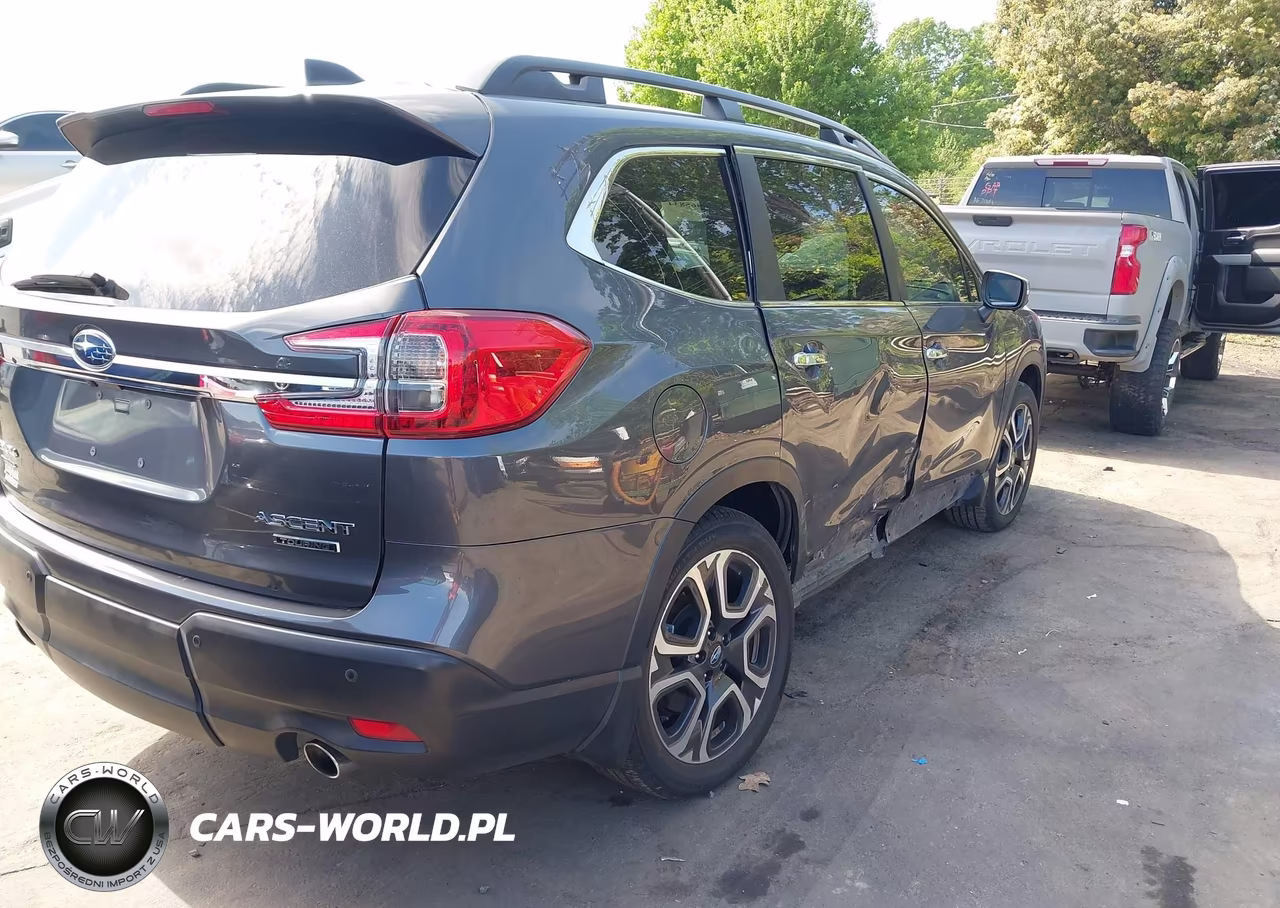 2023 Subaru Ascent Touring 7-Passenger VIN:4S4WMAWD1P3406923 - 4