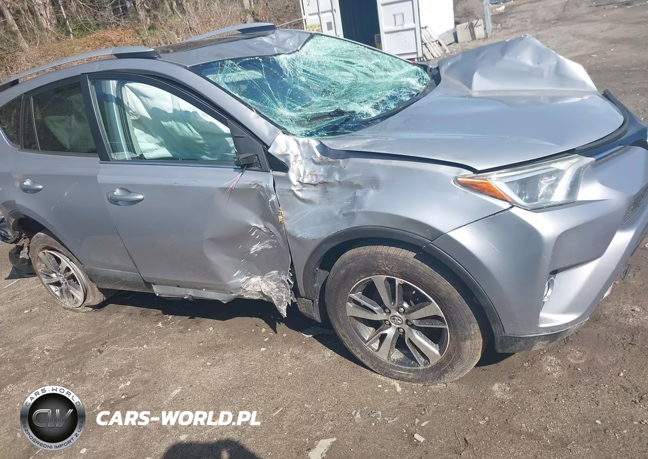 2016 Toyota Rav4 Xle – zdjęcie 1 z 14