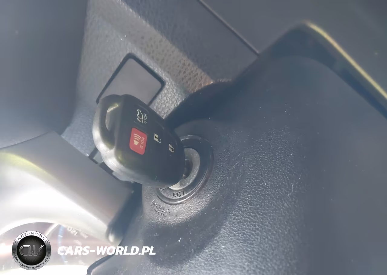 2016 Toyota Rav4 Xle VIN:2T3RFREV1GW490842 - 9