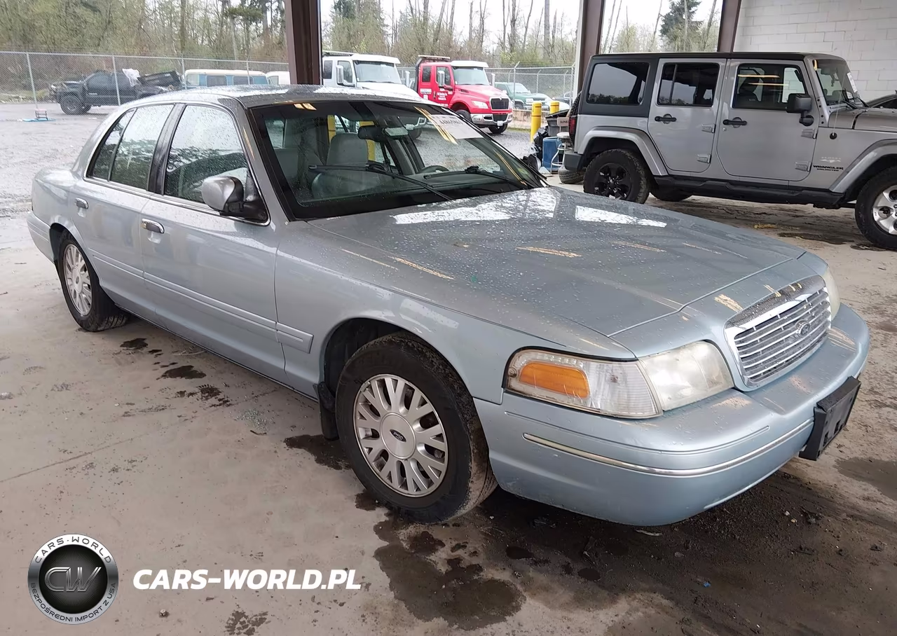 2003 Ford Crown Victoria Lx