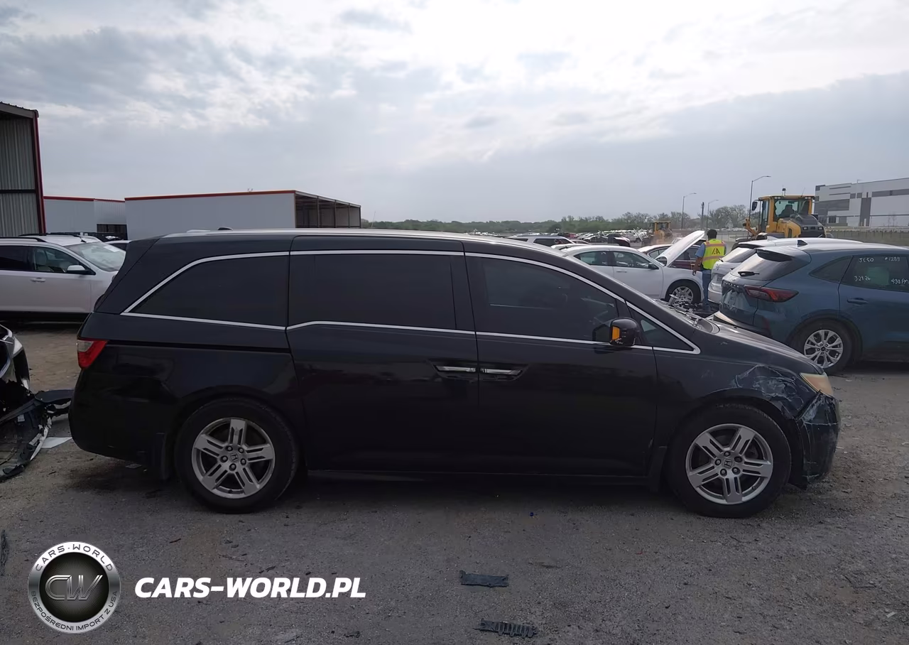 2012 Honda Odyssey Touring-Touring Elite VIN:5FNRL5H97CB103176 - 13