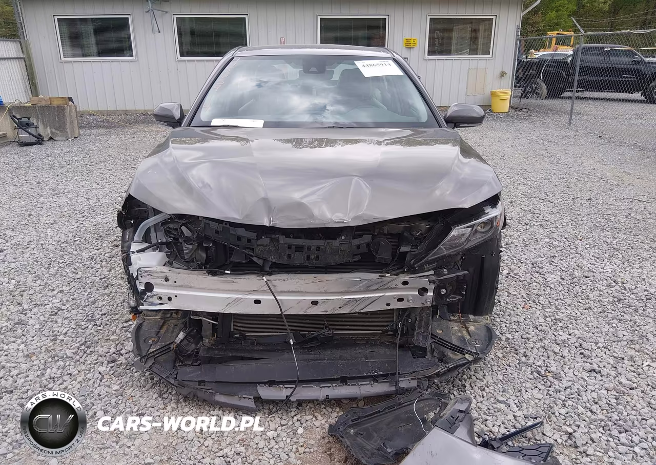 2023 Toyota Camry Se Hybrid VIN:4T1G31AK3PU600070 - 13