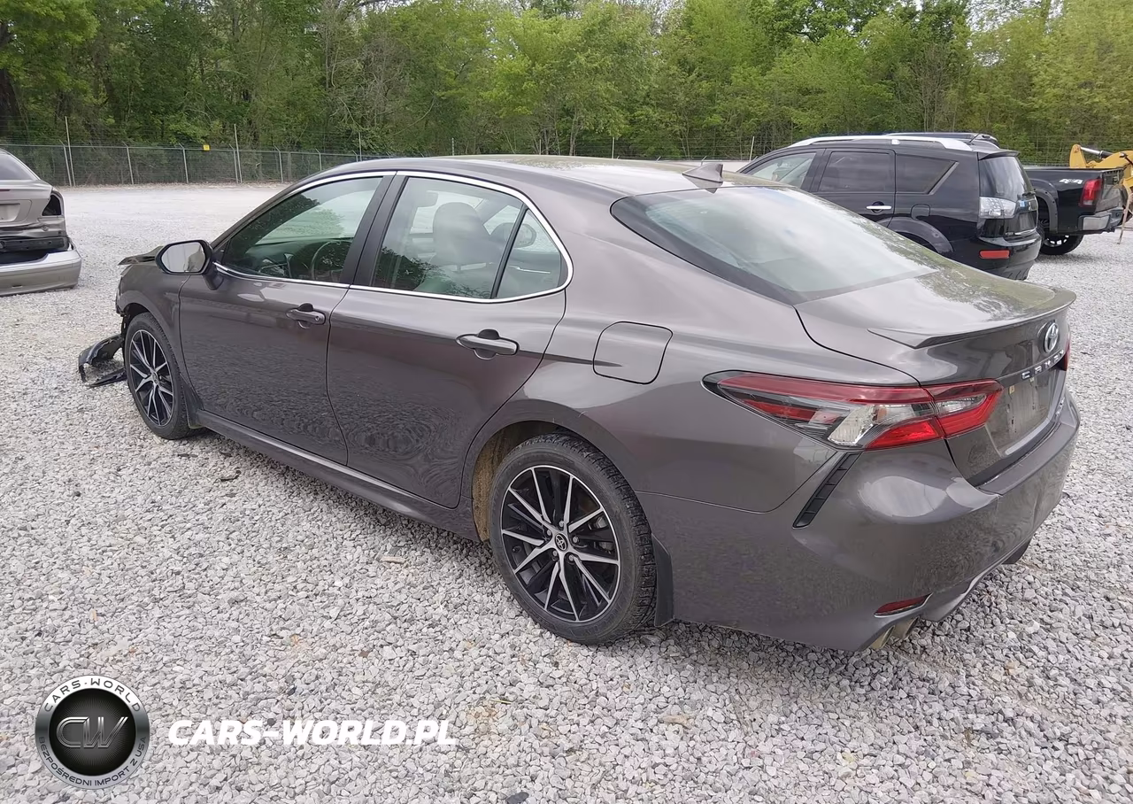 2023 Toyota Camry Se Hybrid VIN:4T1G31AK3PU600070 - 3