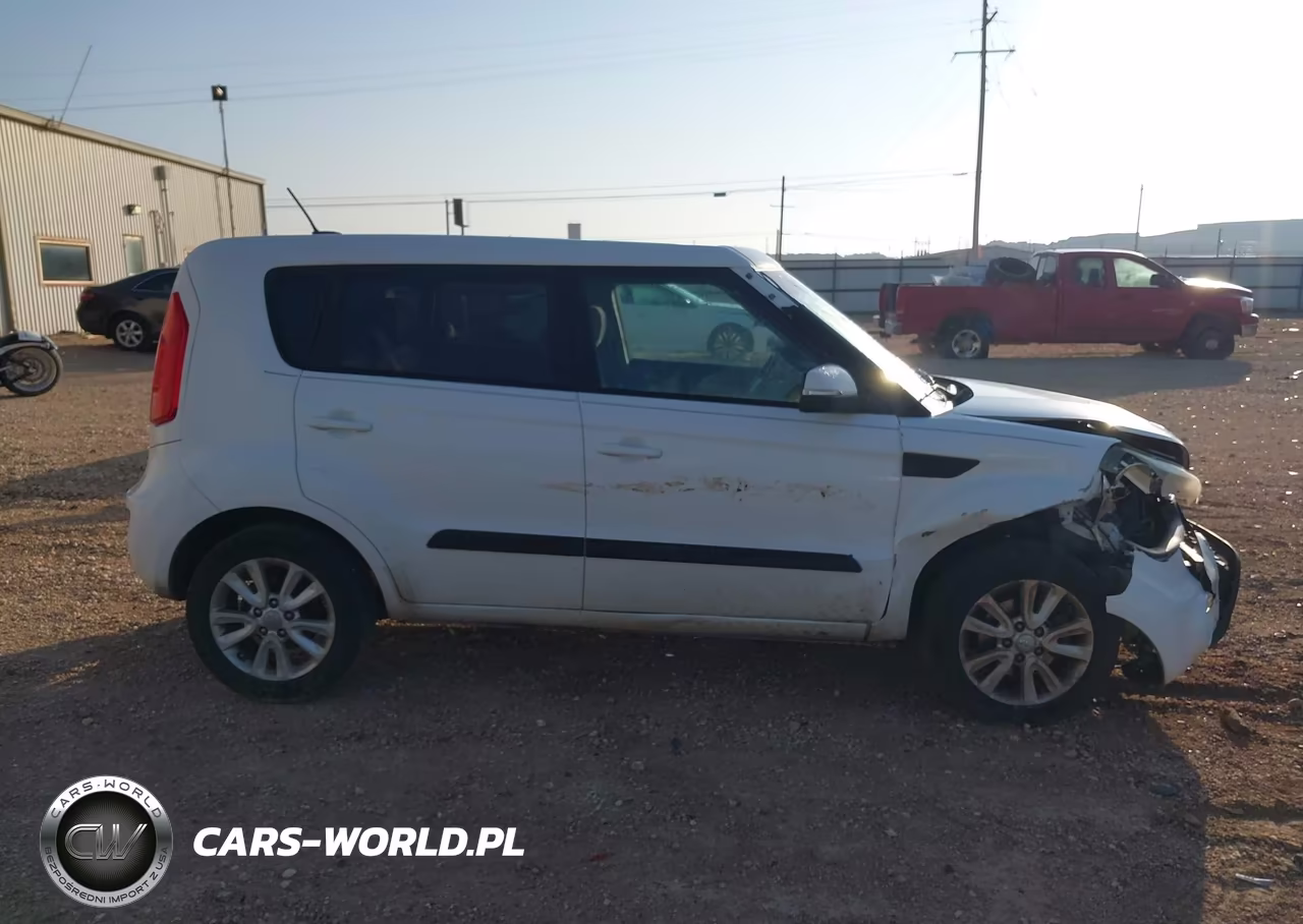 2012 Kia Soul + VIN:KNDJT2A64C7404568 - 13