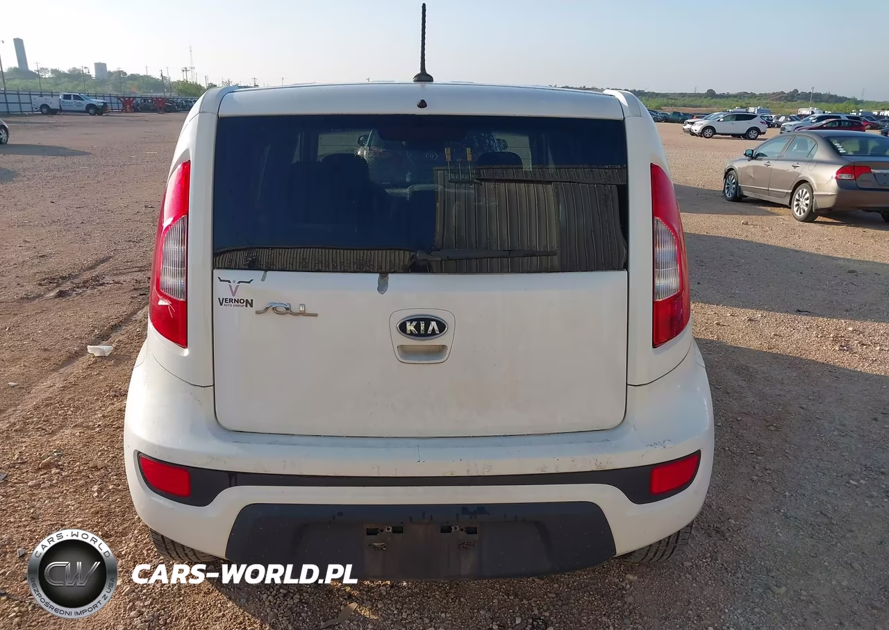 2012 Kia Soul + VIN:KNDJT2A64C7404568 - 16