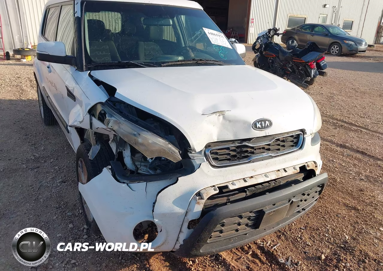 2012 Kia Soul + VIN:KNDJT2A64C7404568 - 6