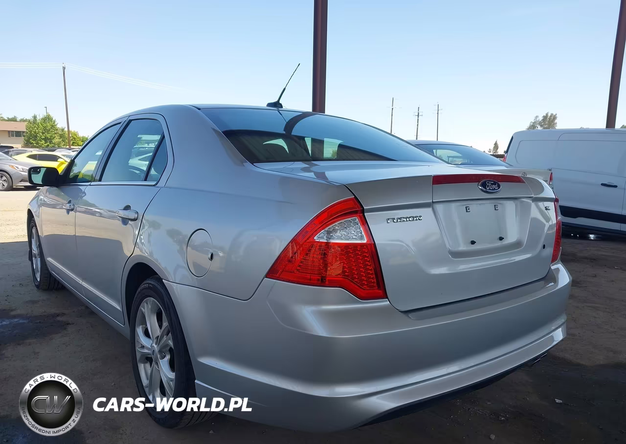 2012 Ford Fusion Se VIN:3FAHP0HA8CR195156 - 3