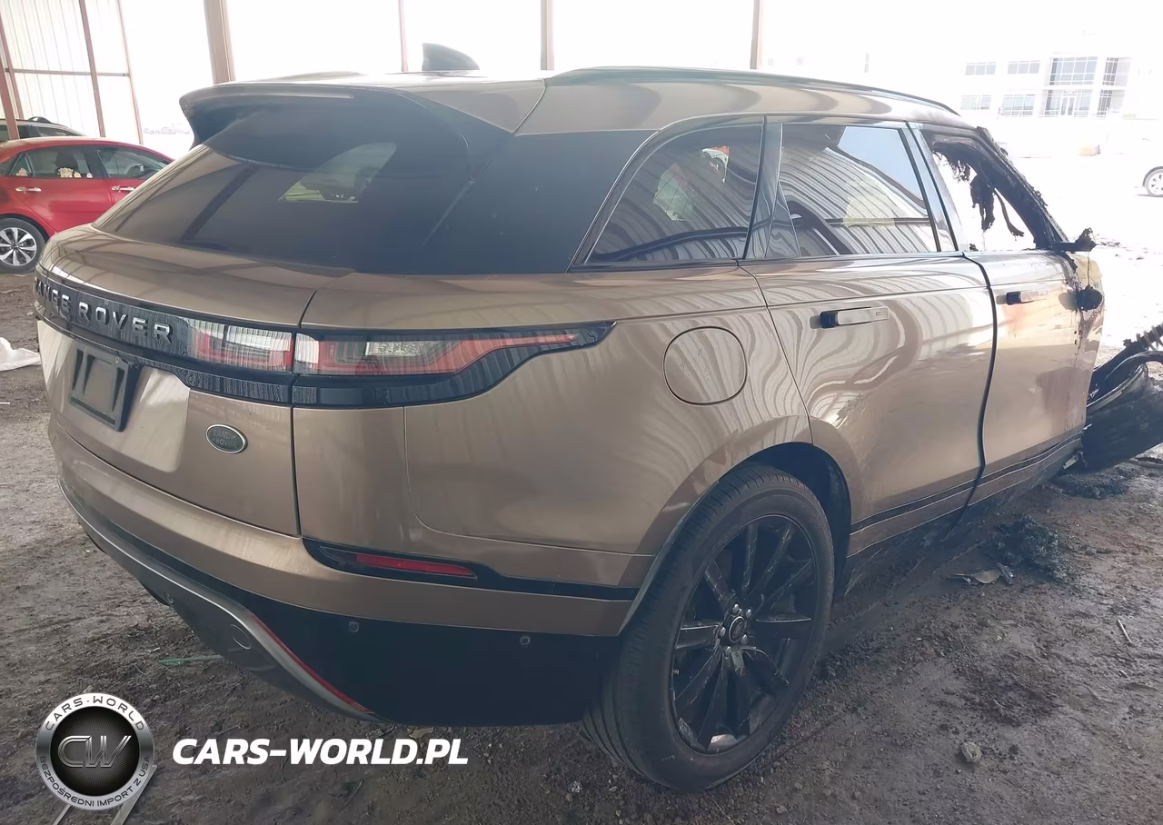 2018 Land Rover Range Rover Velar P250 Se R-Dynamic VIN:SALYL2RX8JA749865 - 4