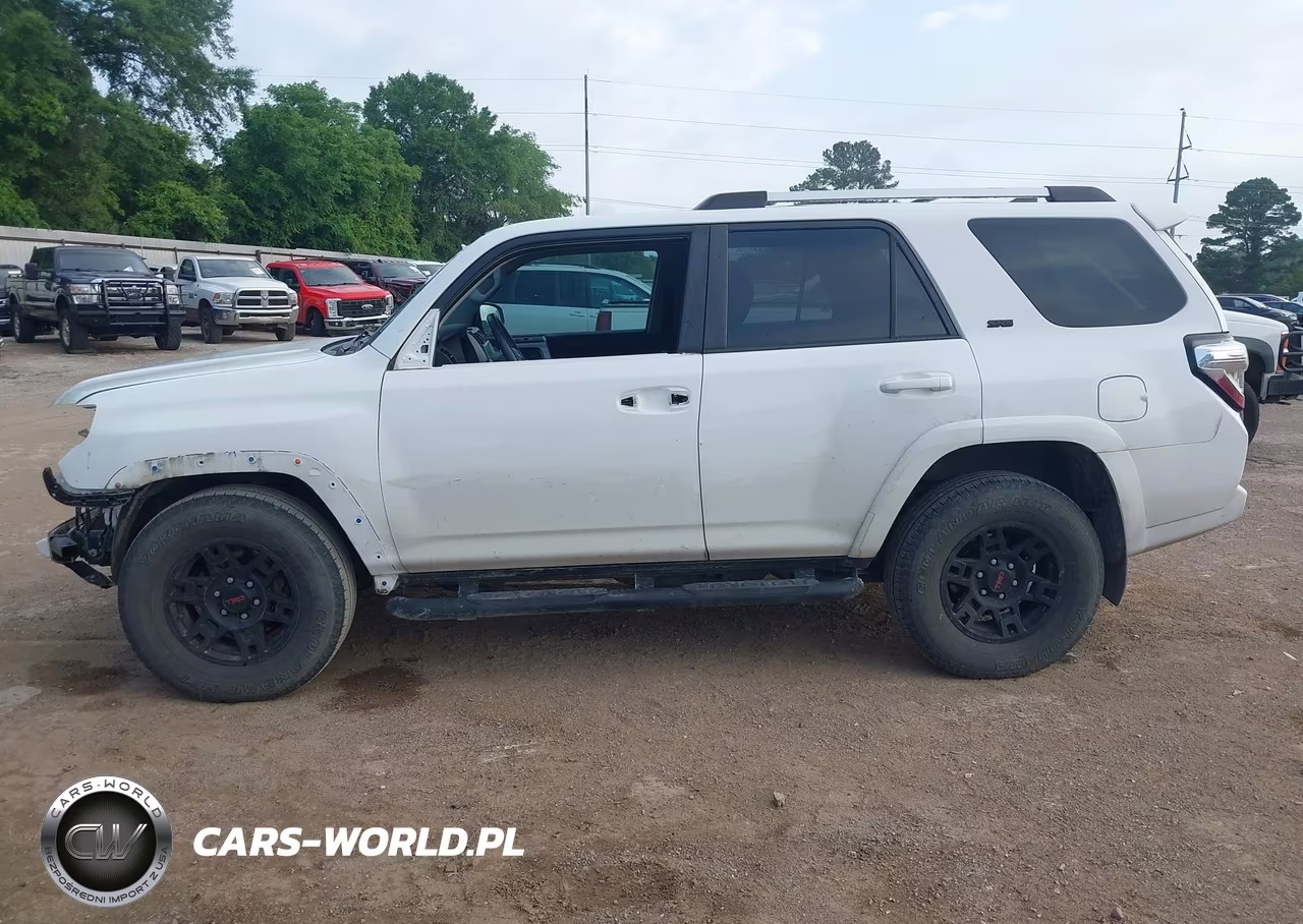2021 Toyota 4Runner Sr5 VIN:JTEEU5JR0M5238844 - 18