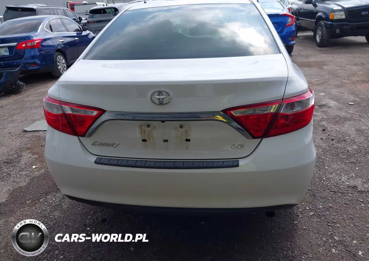 2016 Toyota Camry Le VIN:4T4BF1FK1GR539012 - 15