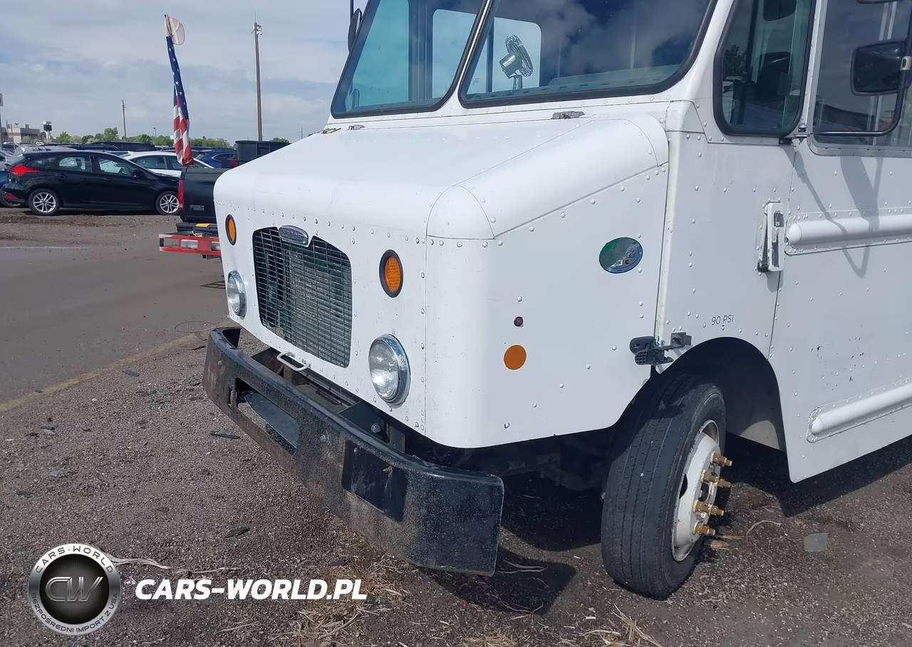 2010 Freightliner Chassis M Line Walk-In Van VIN:4UZAAPDU9ACAS1502 - 11