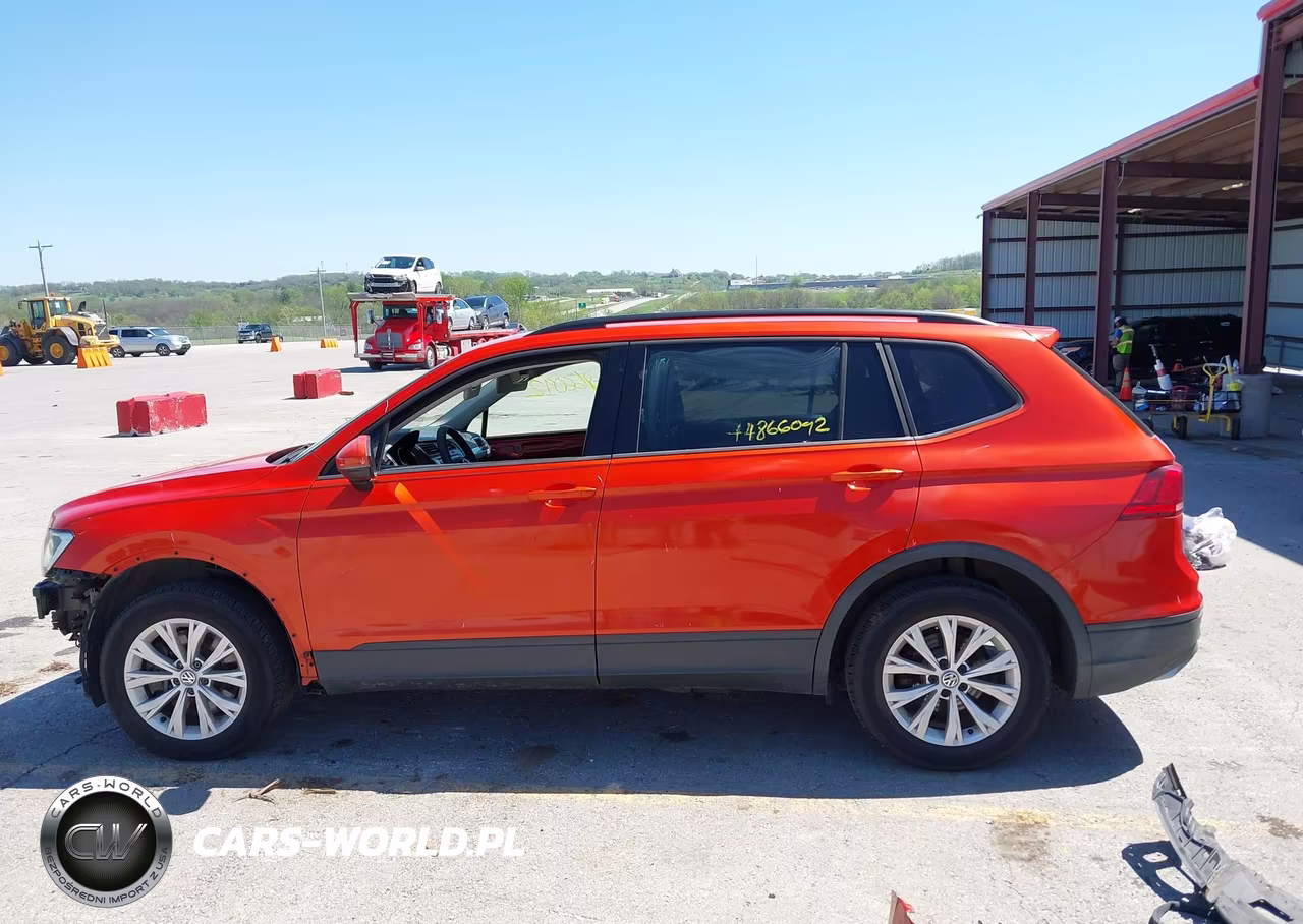 2018 Volkswagen Tiguan 2.0T S VIN:3VV1B7AX6JM028601 - 15