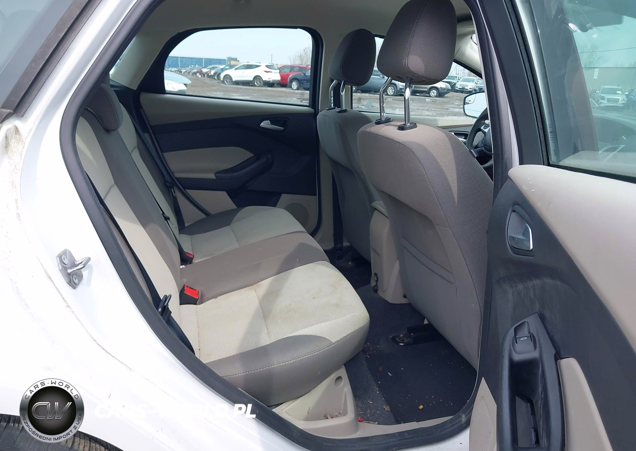 2012 Ford Focus Se VIN:1FAHP3K25CL127477 - 8