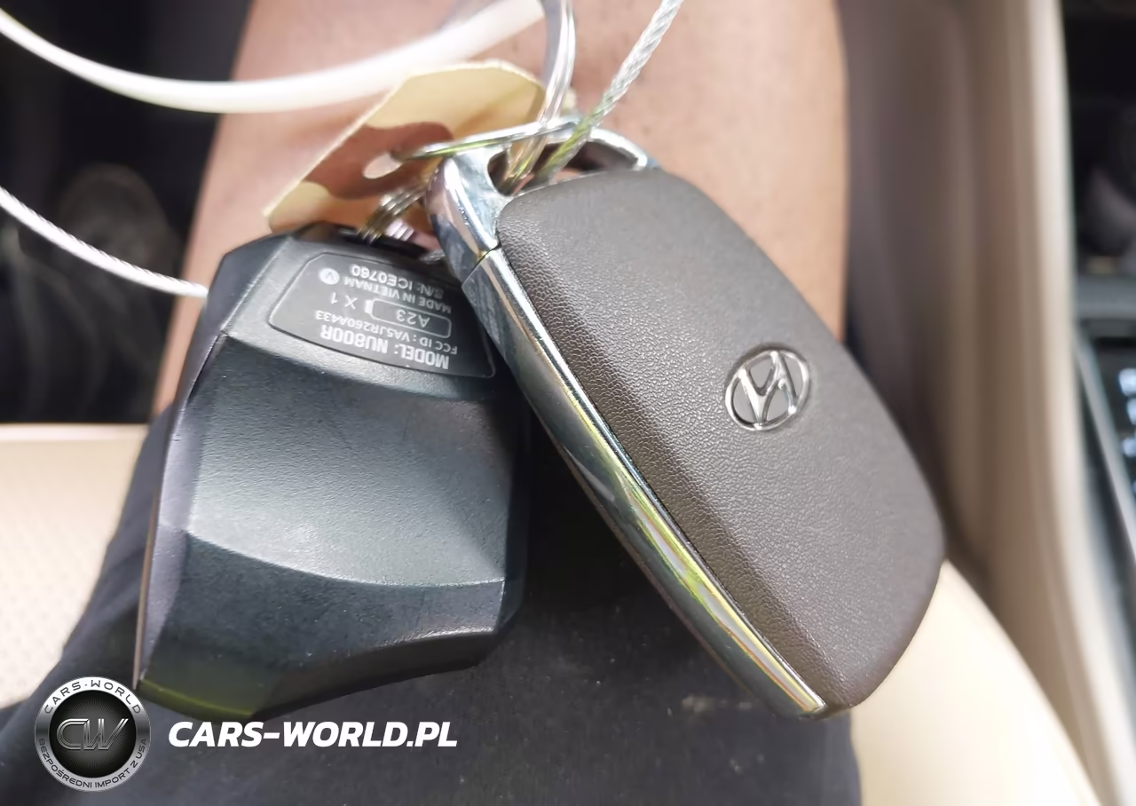 2018 Hyundai Tucson Limited VIN:KM8J3CA29JU674232 - 11
