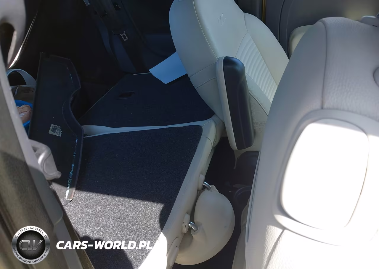 2015 Fiat 500 Sport VIN:3C3CFFBR4FT636771 - 8