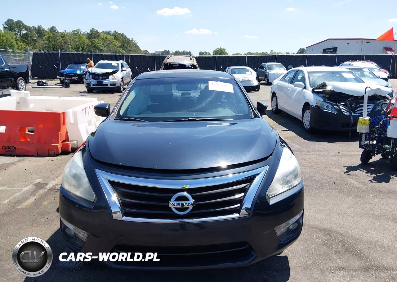 2015 Nissan Altima 2.5 Sv VIN:1N4AL3AP7FC173584 - 12