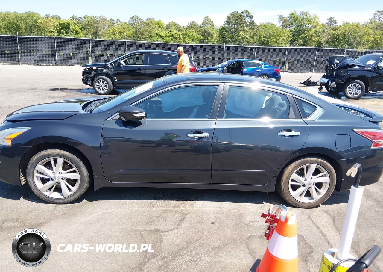 2015 Nissan Altima 2.5 Sv VIN:1N4AL3AP7FC173584 - 14