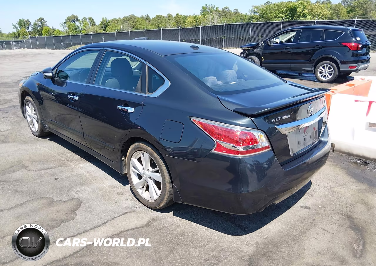 2015 Nissan Altima 2.5 Sv VIN:1N4AL3AP7FC173584 - 3