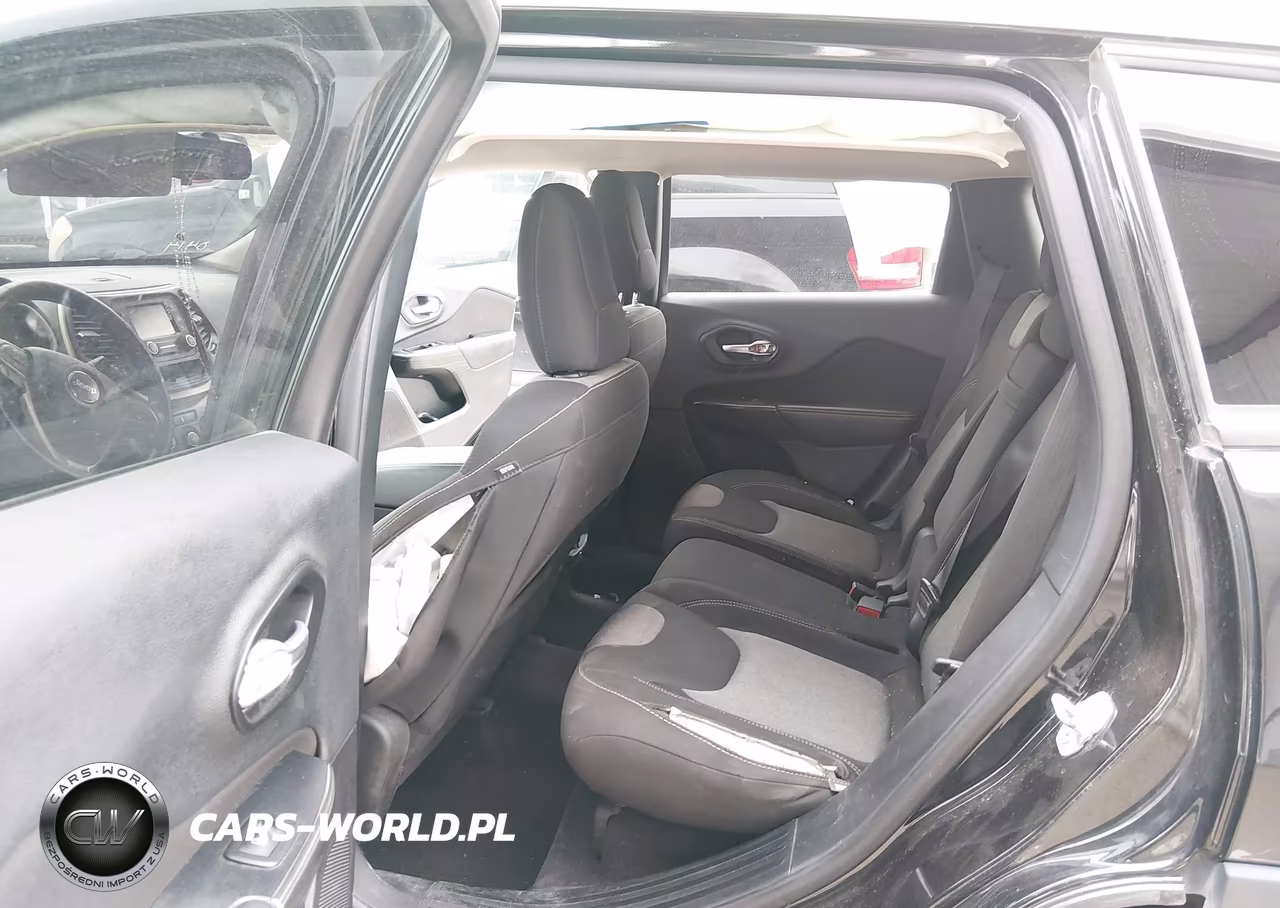 2016 Jeep Cherokee Sport VIN:1C4PJMAB2GW205748 - 8