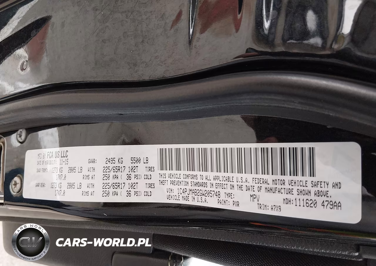 2016 Jeep Cherokee Sport VIN:1C4PJMAB2GW205748 - 9