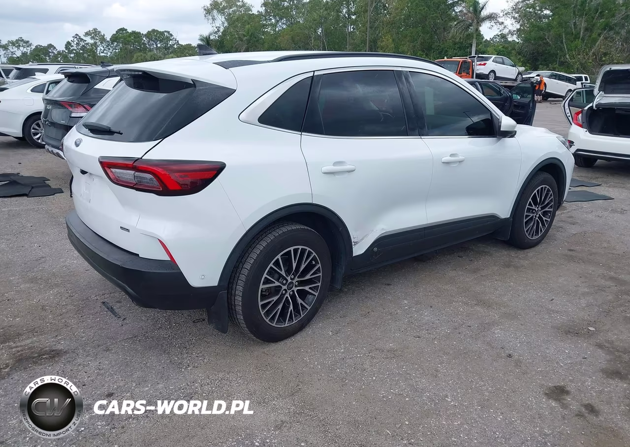 2023 Ford Escape Phev VIN:1FMCU0E12PUA75963 - 4