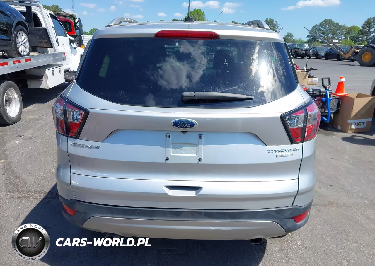2017 Ford Escape Titanium VIN:1FMCU0JD1HUC72253 - 16