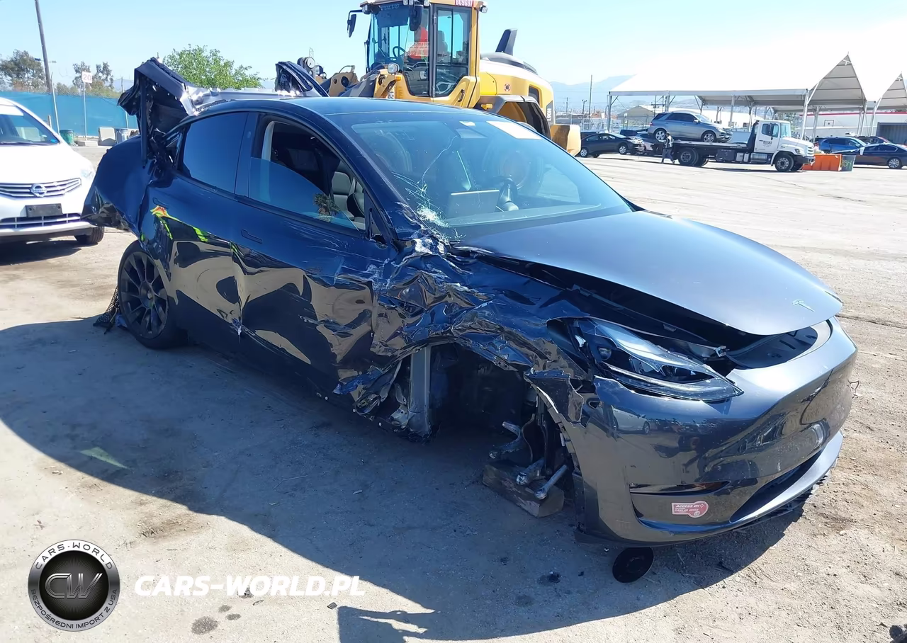 2024 Tesla Model Y Long Range Dual Motor All-Wheel Drive