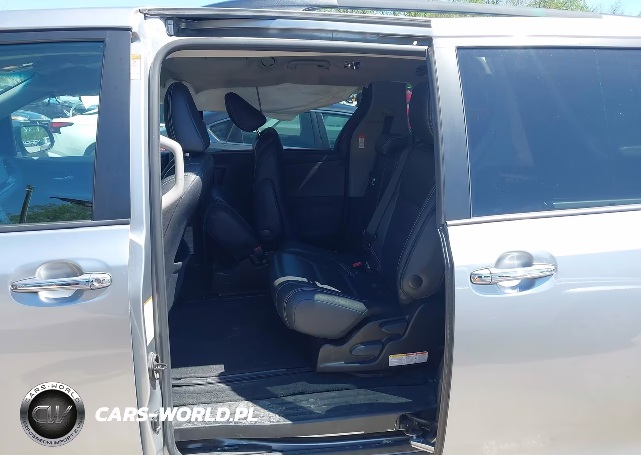 2016 Toyota Sienna Se Premium 8 Passenger VIN:5TDXK3DC9GS749935 - 8