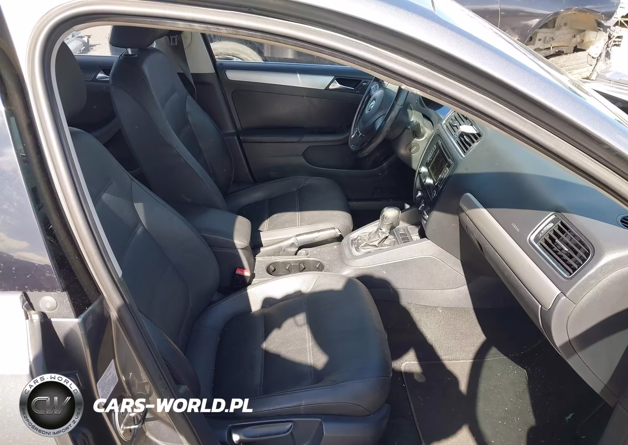 2011 Volkswagen Jetta 2.5L Sel VIN:3VWLZ7AJ8BM378714 - 5