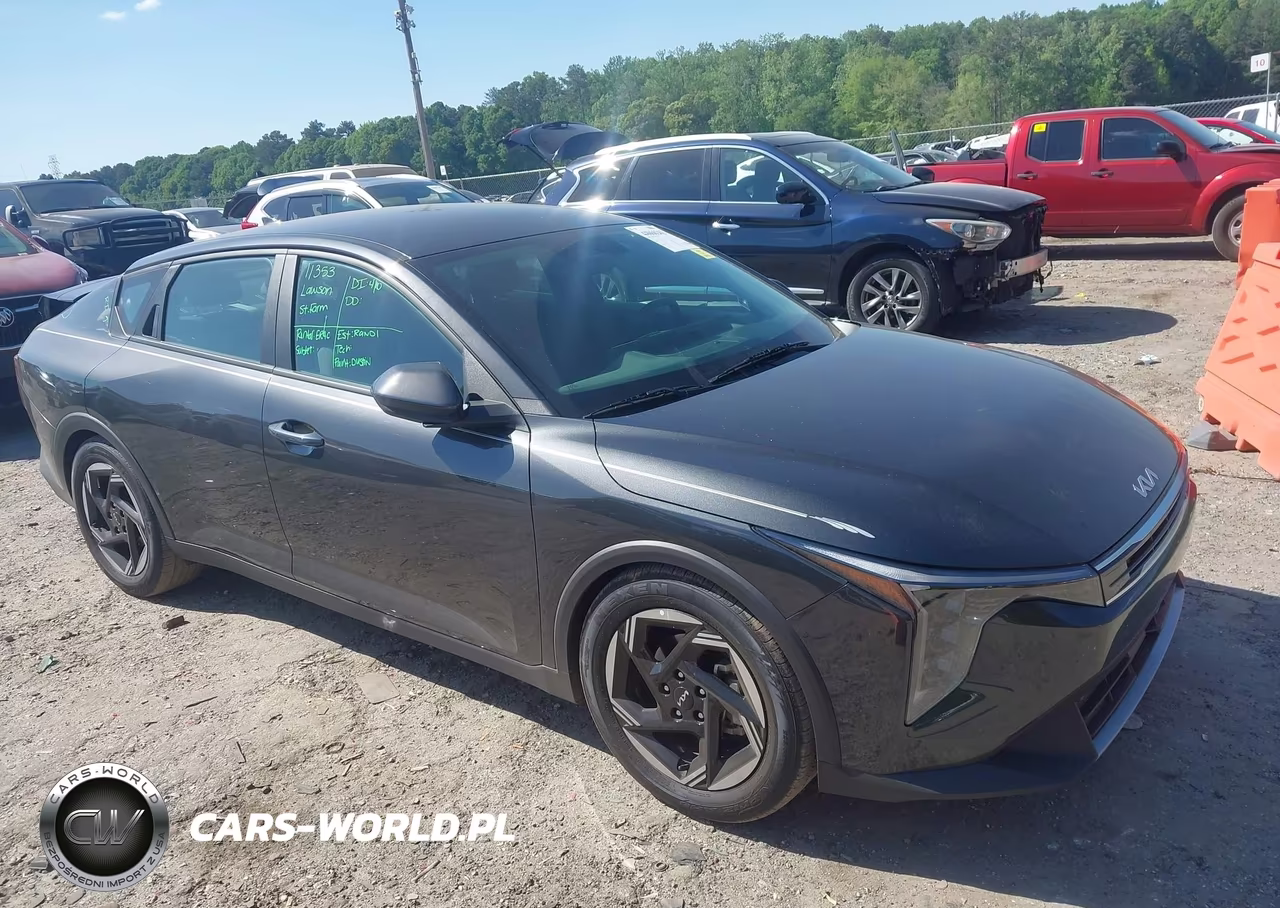 2025 Kia K4 Ex – zdjęcie 1 z 16
