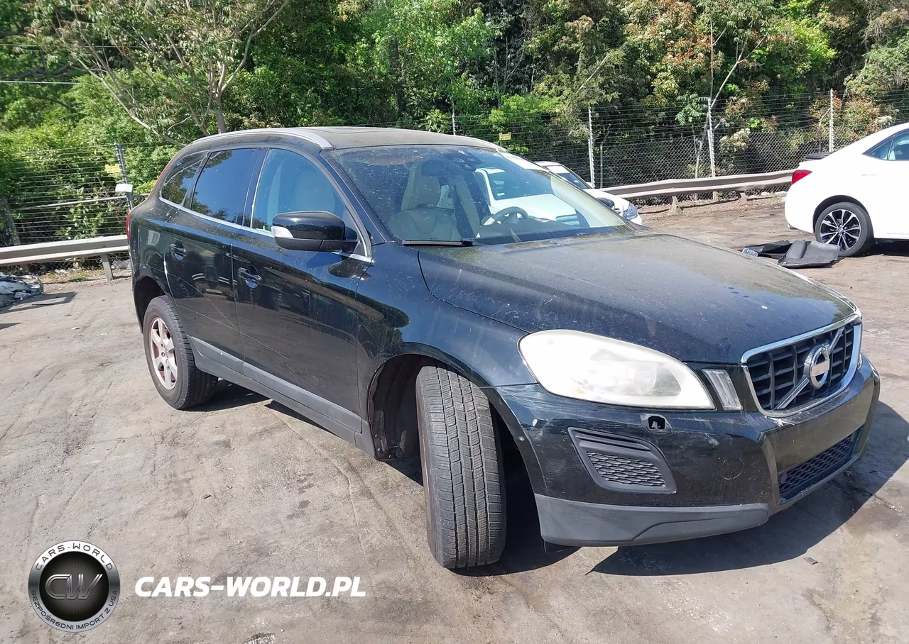 2011 Volvo Xc60 3.2-3.2 R-Design