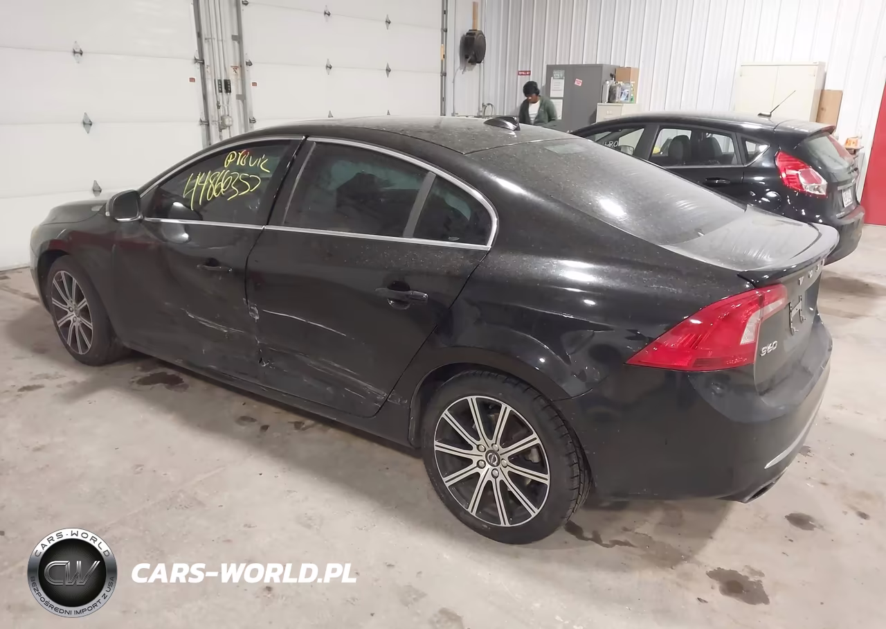 2016 Volvo S60 Inscription T5 Drive-E Premier VIN:LYV402FK0GB095968 - 3