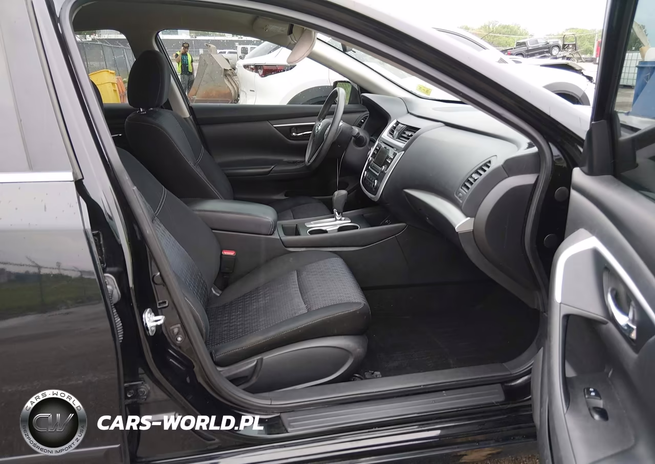 2016 Nissan Altima 2.5 S VIN:1N4AL3AP5GC126393 - 5