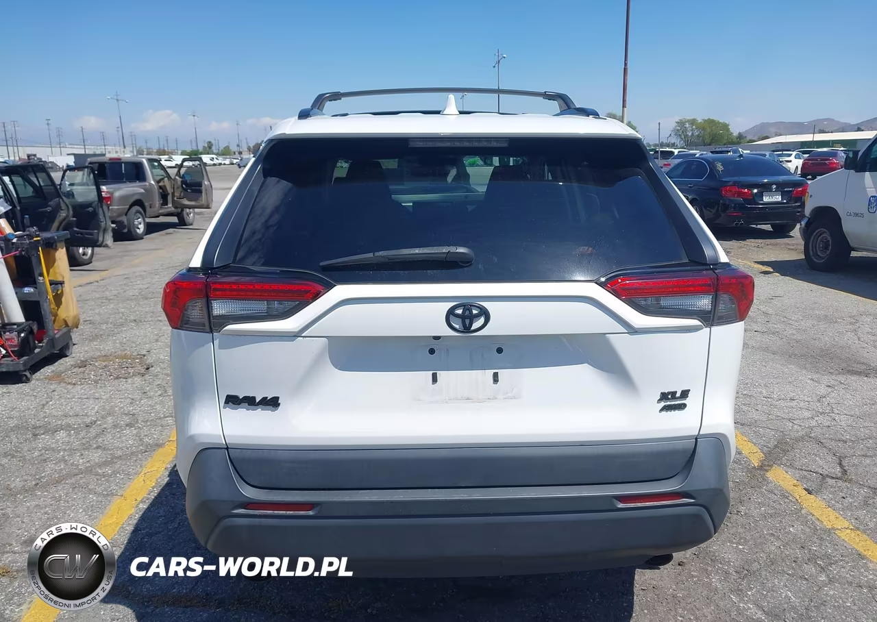 2022 Toyota Rav4 Xle VIN:2T3P1RFV5NC261339 - 16