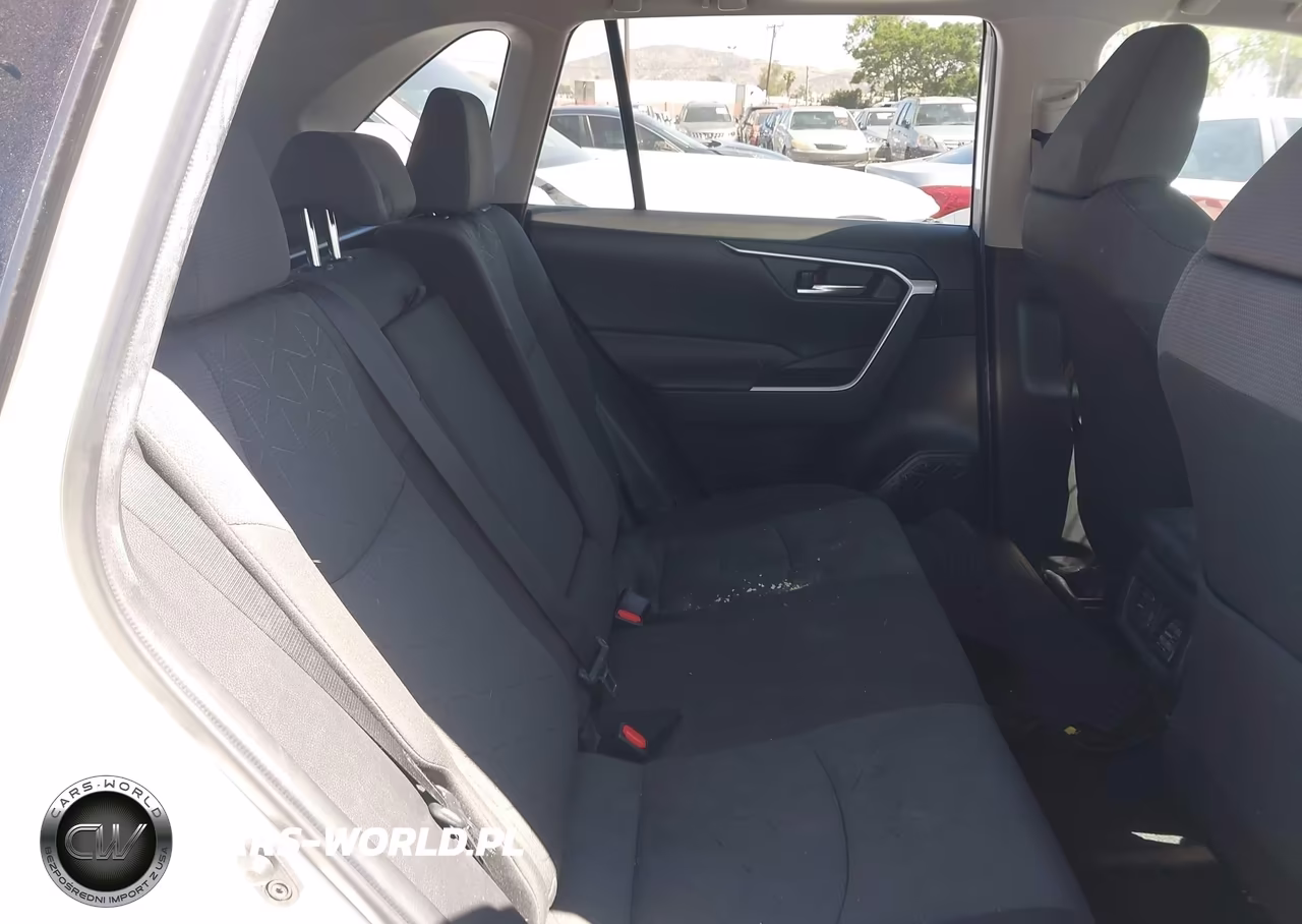 2022 Toyota Rav4 Xle VIN:2T3P1RFV5NC261339 - 8