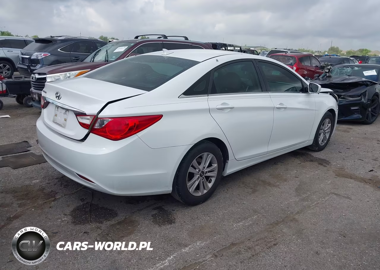 2013 Hyundai Sonata Gls VIN:5NPEB4ACXDH708703 - 4