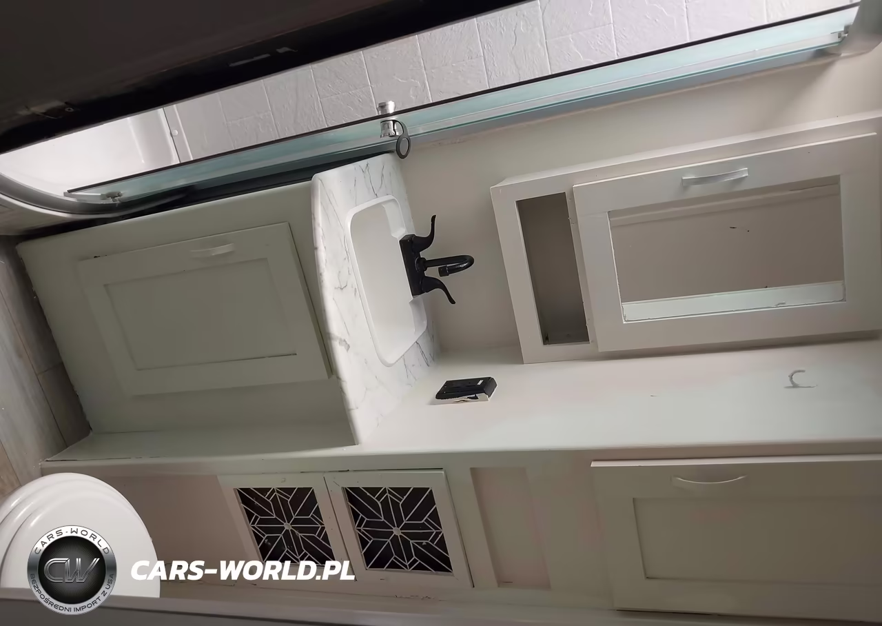 2022 Coachmen Freedom Express Ultr VIN:5ZT2FERB9NW025071 - 13