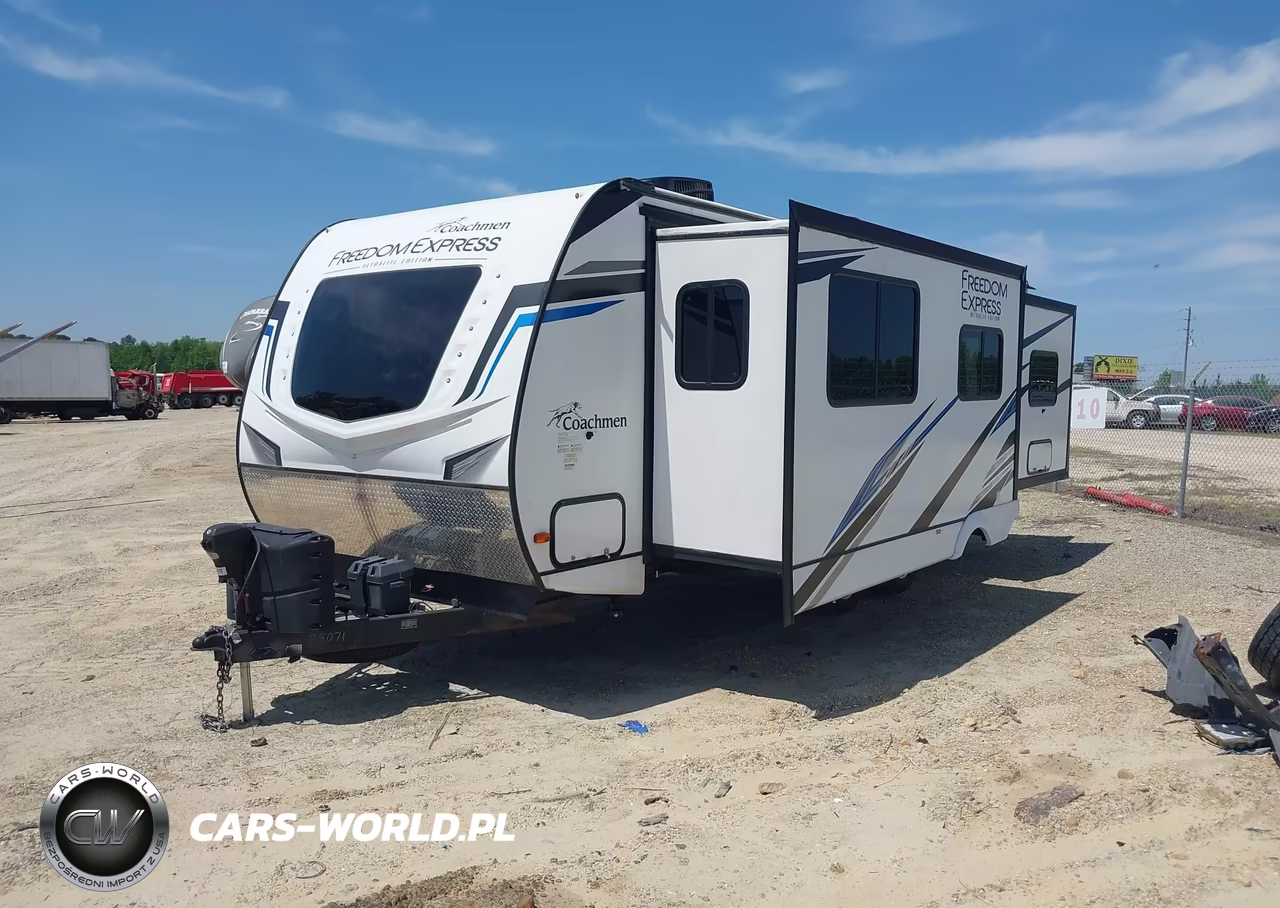 2022 Coachmen Freedom Express Ultr VIN:5ZT2FERB9NW025071 - 2