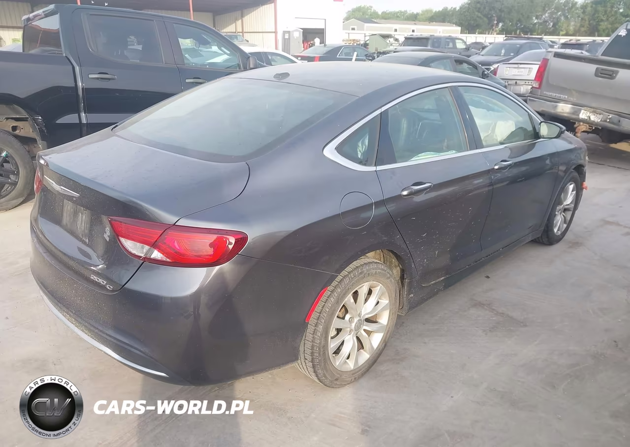 2015 Chrysler 200 C VIN:1C3CCCCB5FN619034 - 4